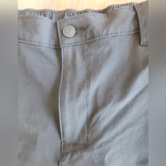 Banana Republic Men's Shorts size 34 - Picture 2 of 7